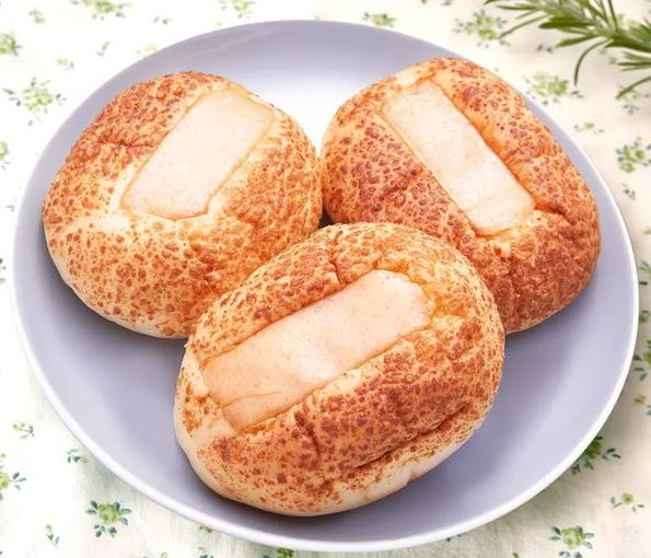 「ローソンストア100」に最強菓子パン現る！たった１０８円で買えるコンビニパン５選