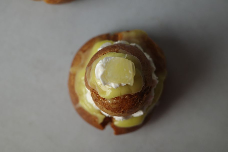 今年流行るかも！フランスの超定番菓子“ルリジューズ”知ってる？日本で珍しいフランス菓子を食べに行こう！｜世田谷
「ルリジューズ」は修道女の意味。フランスで定番の伝統菓子っていったい？