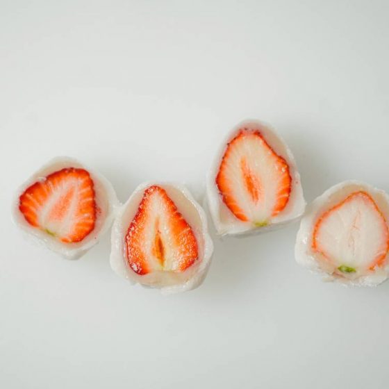 新オープン。連日完売が続く、無添加いちご大福専門店『あか』（自由が丘）苺の食べ比べと練りたて大福生地の美味しさの秘密