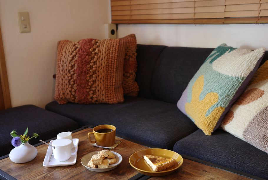 花屋とカフェ、別々だけど店名は同じ。江古田の癒し空間『ネコカヴリーノ』を取材、たった60円で買える「ショートブレット」は体にもお財布にも優しい