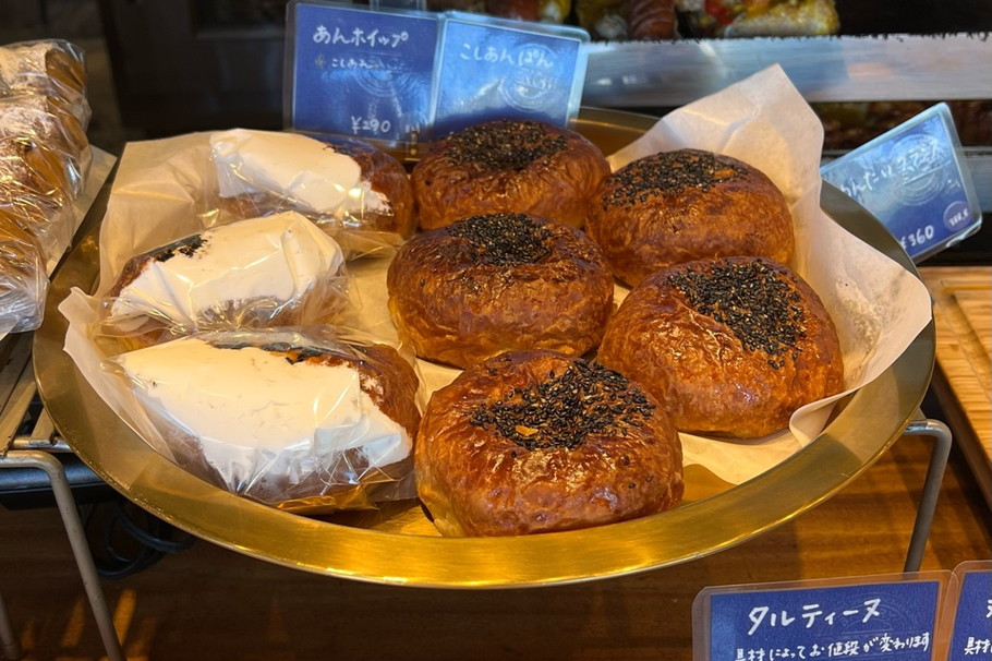 「BENCHi」（神戸・田尾寺）　大胆な惣菜パンが衝撃的すぎる！！　パン好きなら絶対行くべき神戸のお洒落ベーカリー