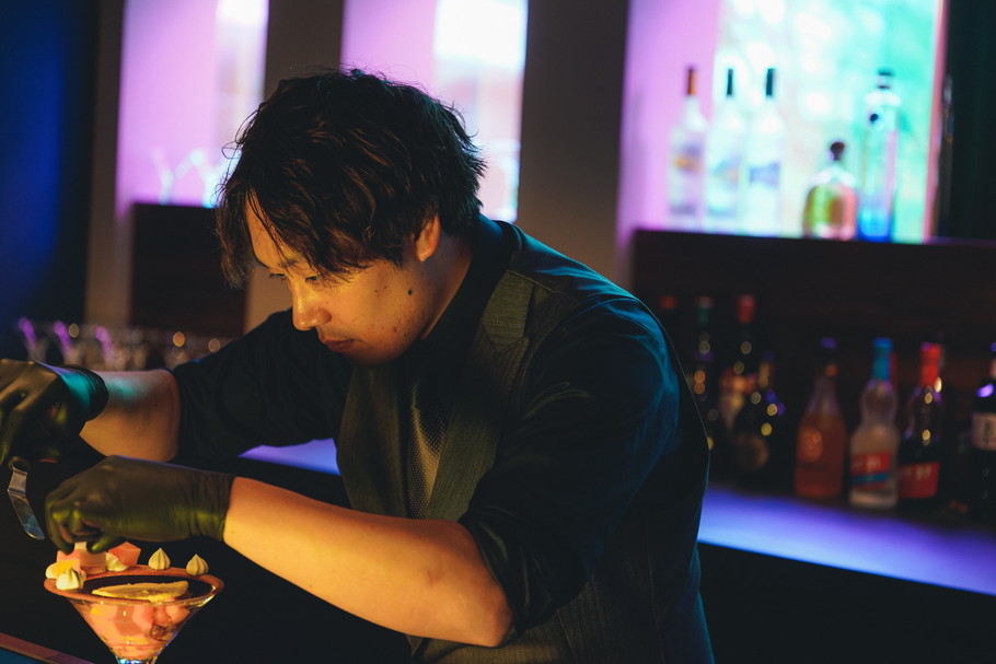 「Constellation.」（横浜）小北シェフ（こっきー）インタビュー。“おいしい”が当たり前になった時代の挑戦者。鈴木セイラ「金曜日、秘密のデザート」vol.19