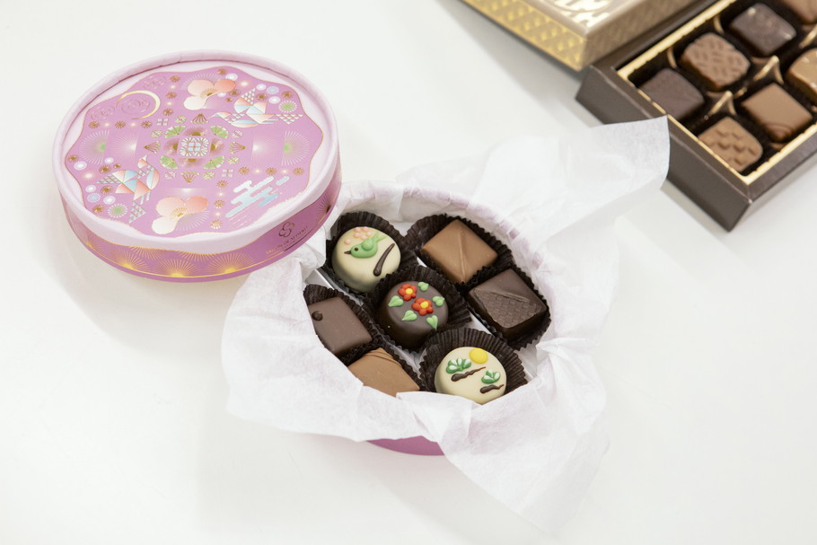 世界に認められたショコラ。日本の四季と手仕事を味わい尽くす銘品「セゾンドセツコ」とは（メリーチョコレート）連載：「夢月のショコラに恋して」