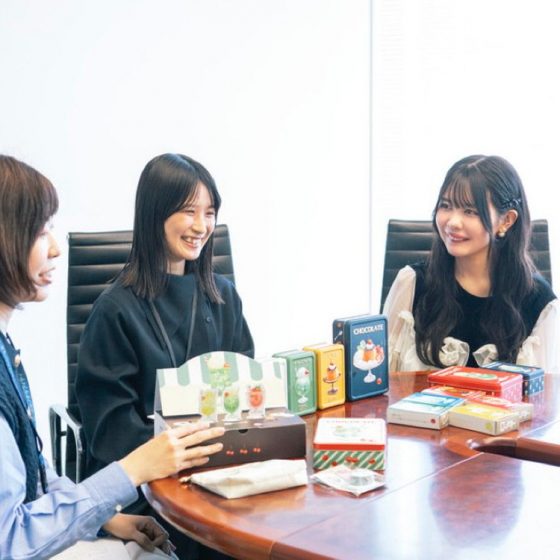 異例の大ヒット。実はリメイク商品だった！？メリーチョコレートの「はじけるキャンディチョコレート。」開発担当者と座談会♡：「夢月のショコラに恋して」