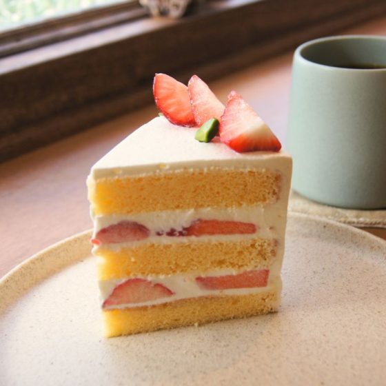 持続可能を目指したケーキカフェ「レ・フィーユ」（大阪・天王寺）菅原大シェフの挑戦とは？