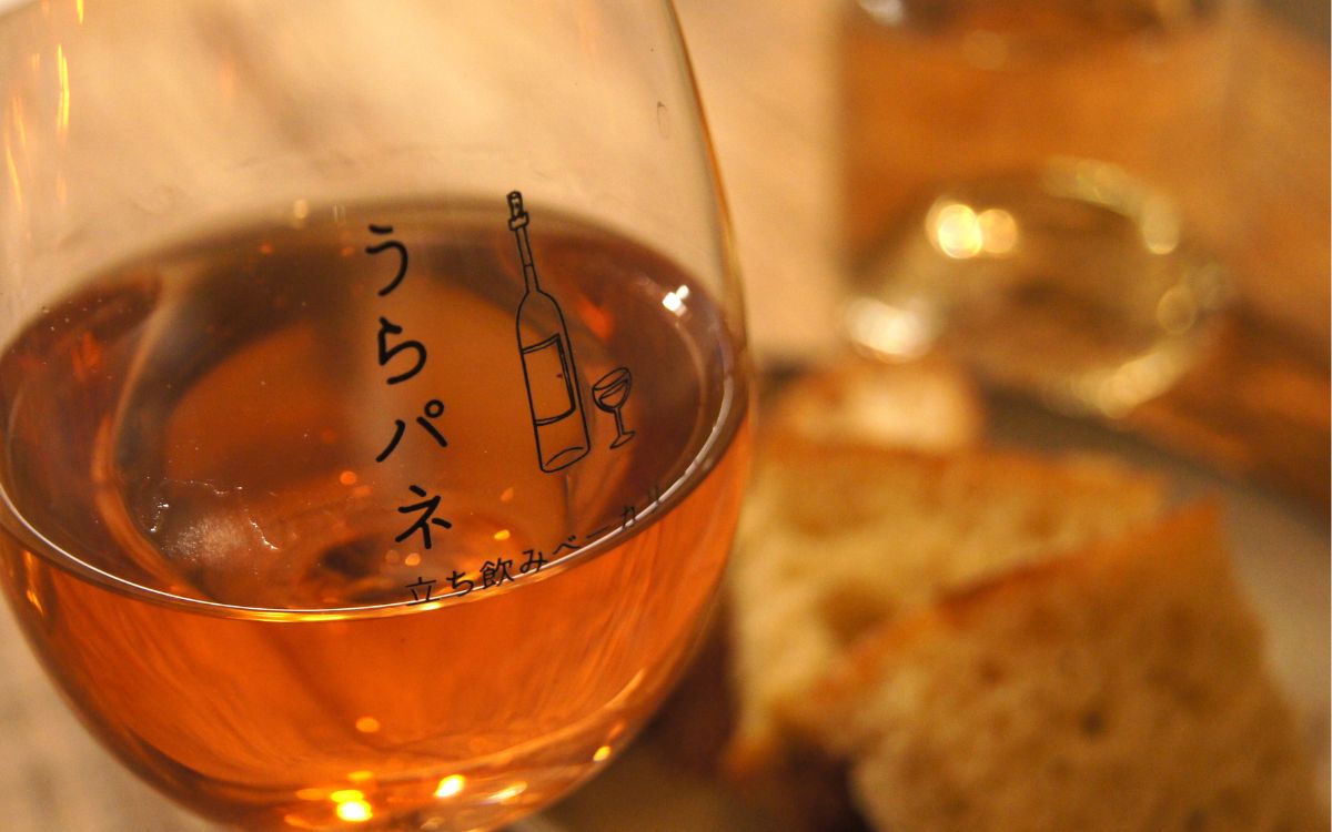 【大阪・靱公園】立ち飲みベーカリー「うらパネ」で”パン飲み”！ハードパンとワインと絶品料理を堪能しよう！