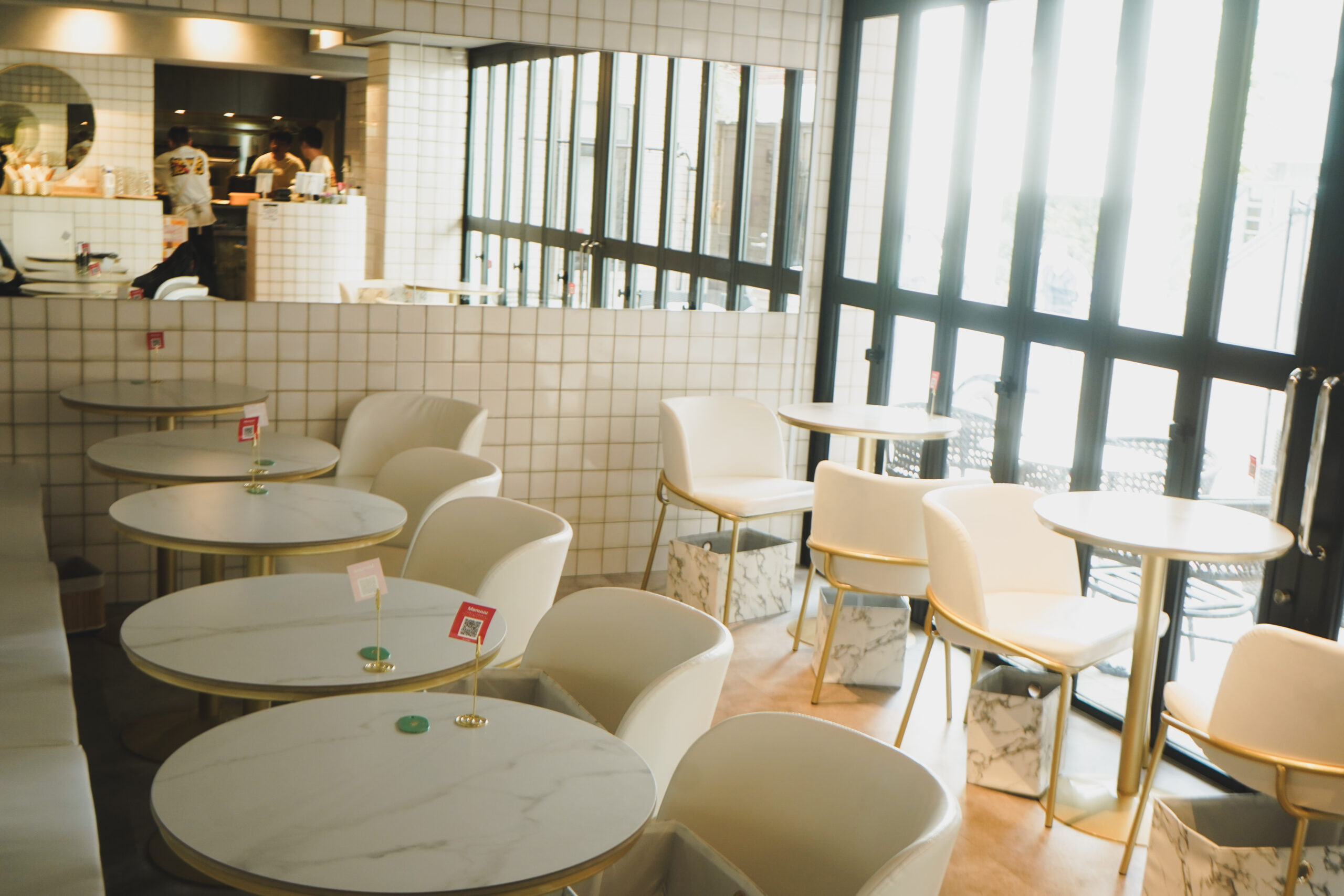 SNSで話題の新店！とろけるバスクチーズケーキとオムライスのお店「Sweet Check 」（表参道 ）