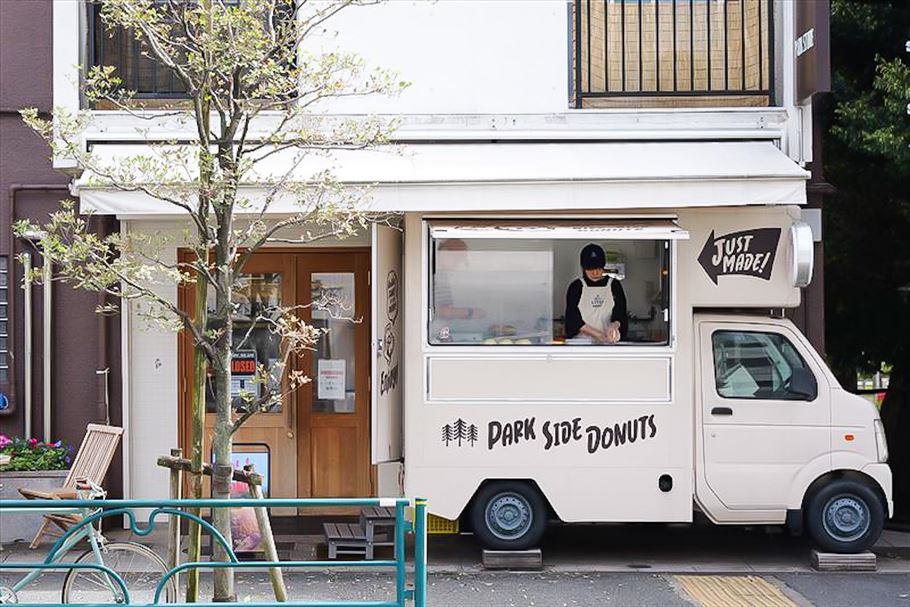 行列のできるクリームドーナツ! 「PARK STORE(三軒茶屋)」には美味しいスイーツと地域への愛があふれていた