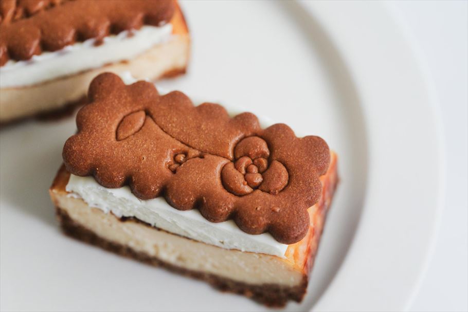 ”チーズケーキのビスケット部分がもっと食べたい!”が叶う夢のチーズケーキ「BISCAKE」って？