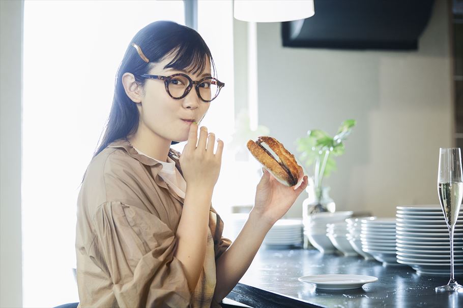 パンにお酒、クレープまで。パン飲み天国「繁邦(恵比寿)」が見せる、朝と夜の異なる魅力