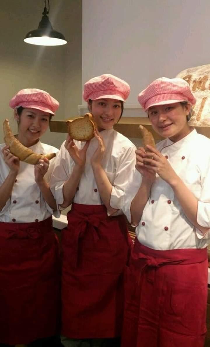 モデルから人気カフェ店主、そしてフードスタイリストへ。女性菓子職人の働き方 vol.01 「Color Story Cake」田中知彩都さんの場合