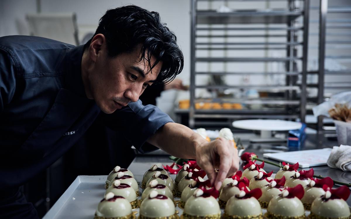 情熱溢れるフランスへのリスペクトと想い。菓子職人「MORI YOSHIDA」（モリヨシダ）吉田守秀 -特別インタビュー-