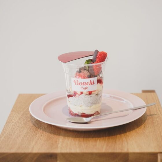 Bonchi Cafe×スイーツメディア「ufu.」 「大丸東京」でコラボパフェ登場