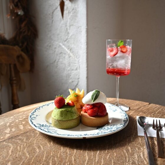 【京都・今出川】足を踏み入れた瞬間からフレンチアンティークの世界♡「cafe cirque（カフェ シルク）」の魅力とは？