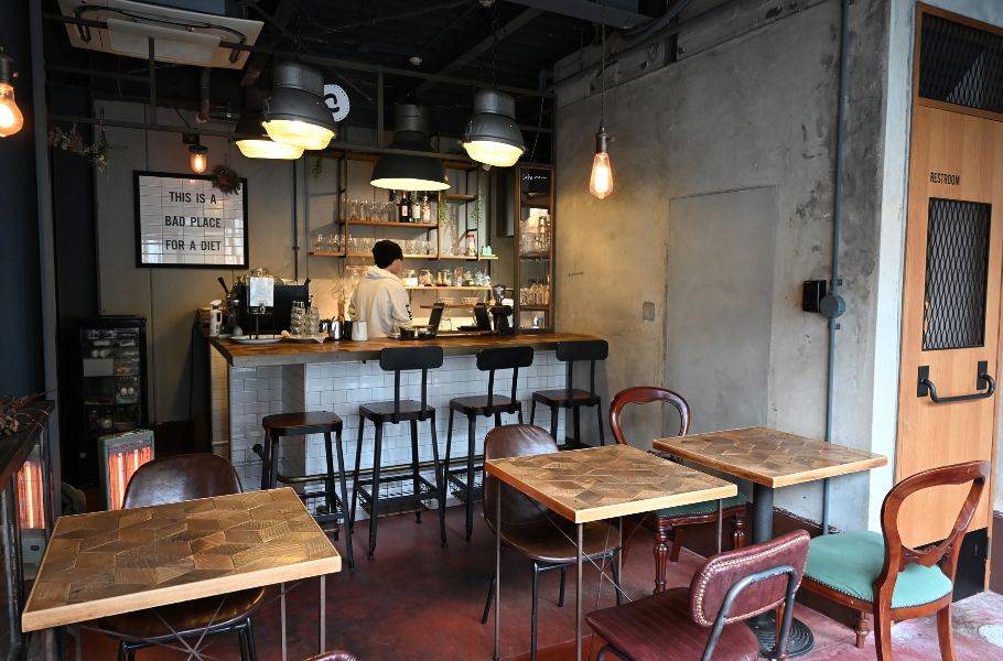 かわいすぎ注意♡京都・丸太町の心地よいケーキカフェ「COCOCHI CAFE」の魅力を深掘り！