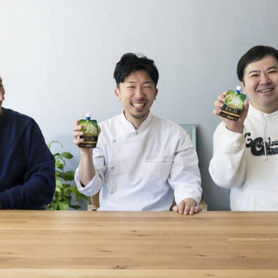 いったいどうした!?飲むアイス『クーリッシュ』の新作ピスタチオをスイーツのプロが実飲。概念を変えた味わいとは!?