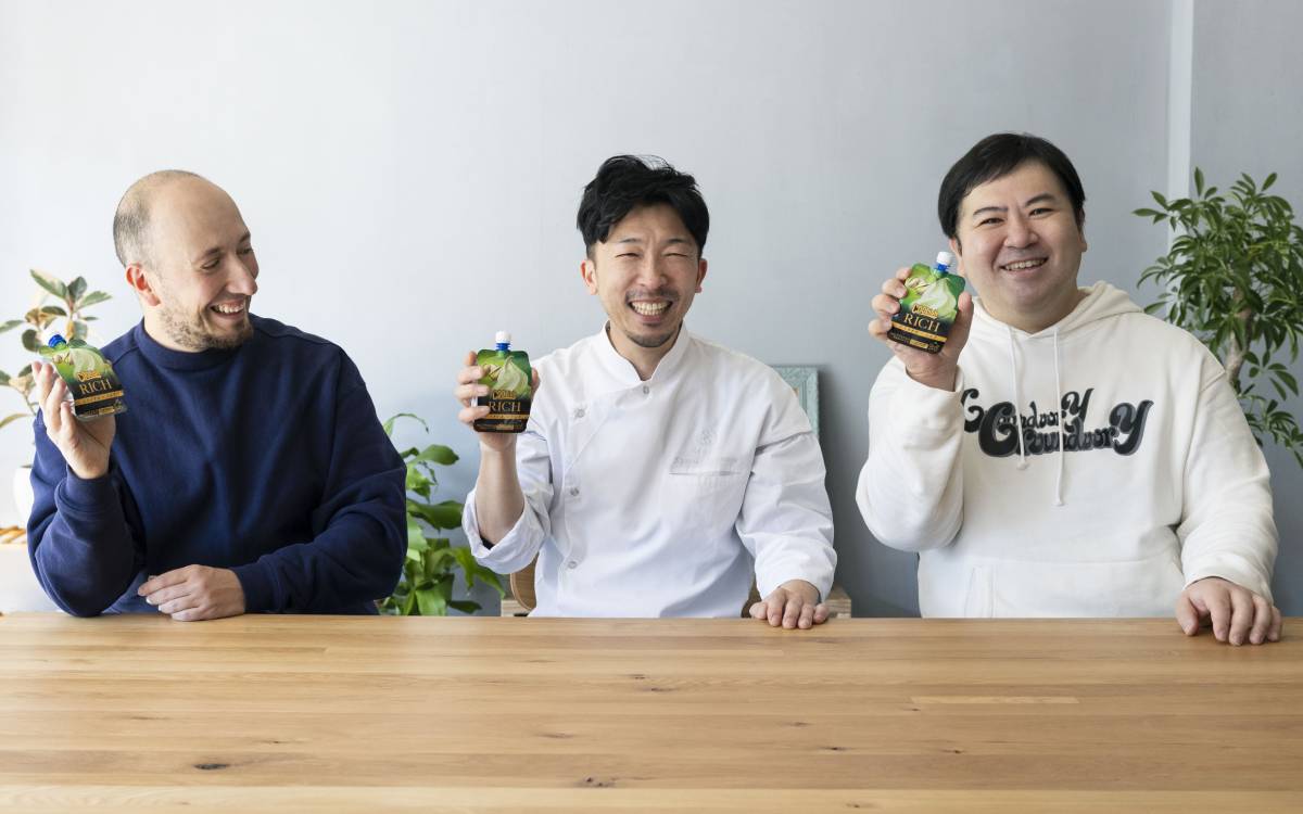 いったいどうした!?飲むアイス『クーリッシュ』の新作ピスタチオをスイーツのプロが実飲。概念を変えた味わいとは!?