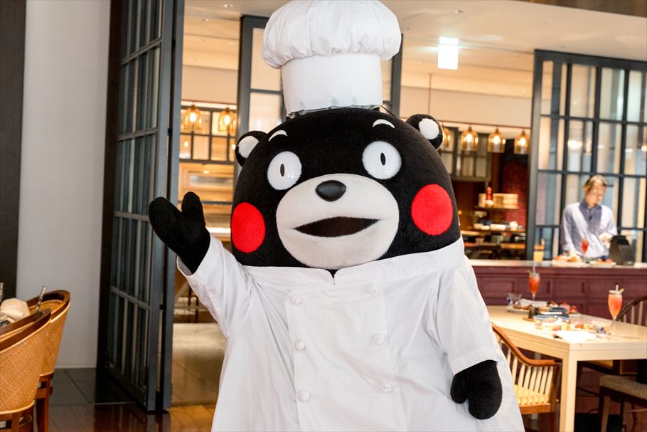 ハイアット セントリック 銀座 東京
の「くまもとモン アフタヌーンティー」イベントに登場したくまモン