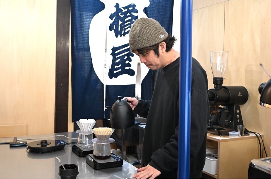 「農業はかっこいい」を伝えたい━ブドウ農家が京都で挑戦！話題のNEWカフェ「Sticks Coffee」（烏丸御池）で可愛いドーナツ型チュロスが登場