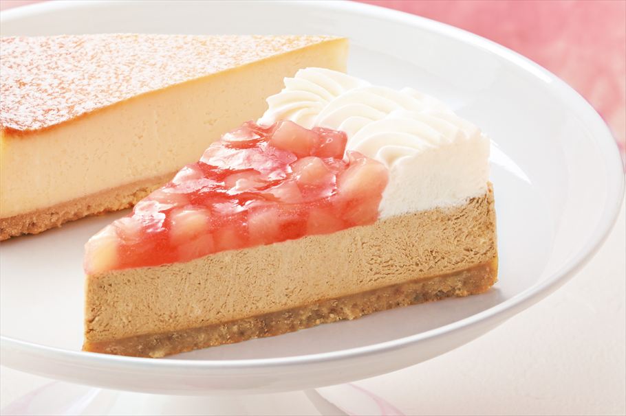 カフェ・ド・クリエの新作ケーキ「桃とアールグレイのケーキ」