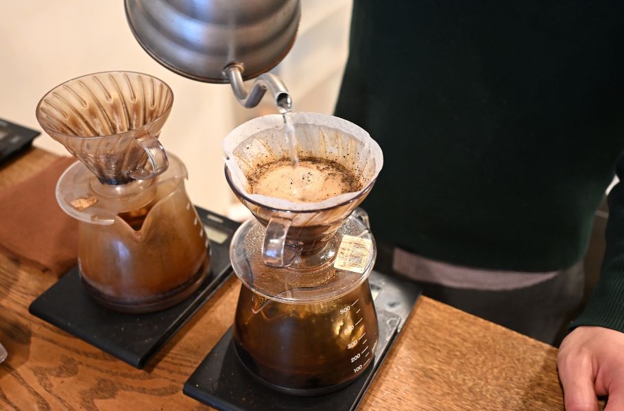 こんなティラミス初めて！と話題沸騰中。「ROOT COFFEE」（大阪・桃谷）“門外不出”の濃厚ティラミスを食べてみた