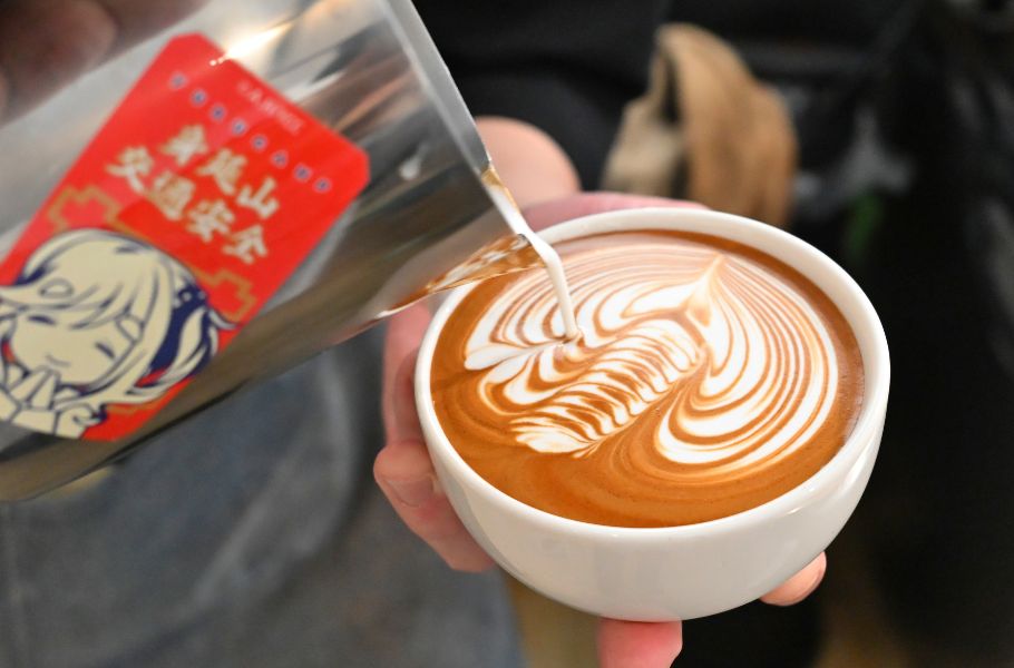エスプレッソとジェラートの名店が大阪・玉造に！受賞歴もあるバリスタが手がける「ラッティエーラ」を深掘り