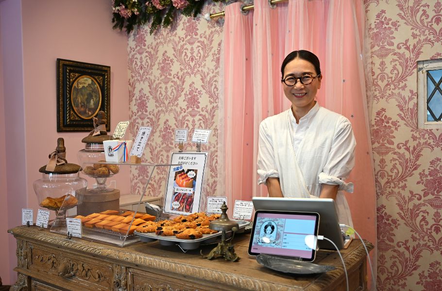 【京都・話題の焼き菓子店】「王妃のおやつ」が人気急上昇！絶品生シフォン＆ギフトボックスが大人気
