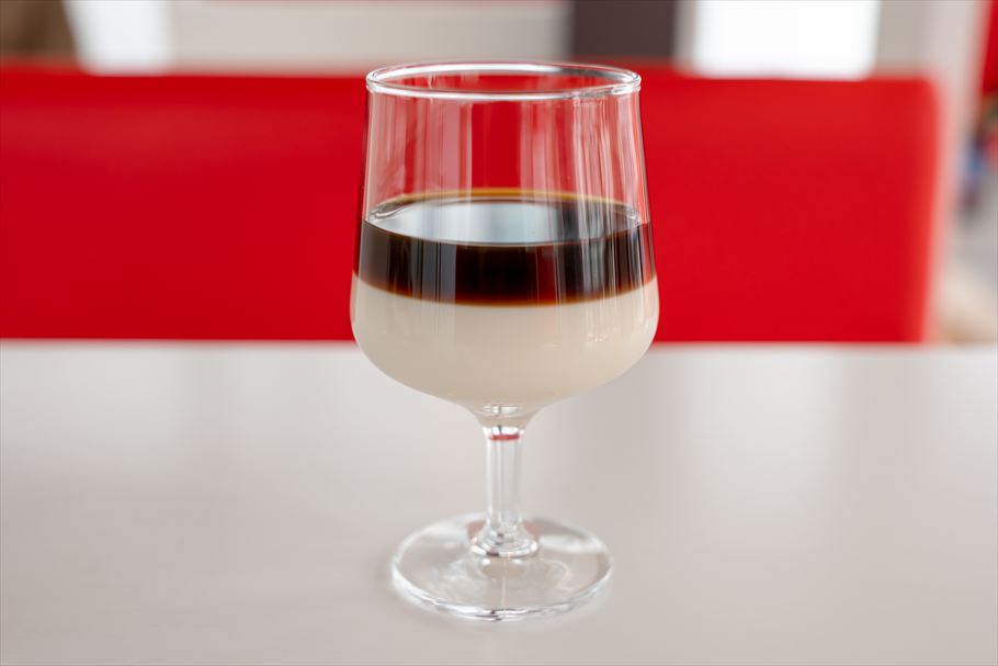 VAT BAKERYのドリンク「カフェパリス」
