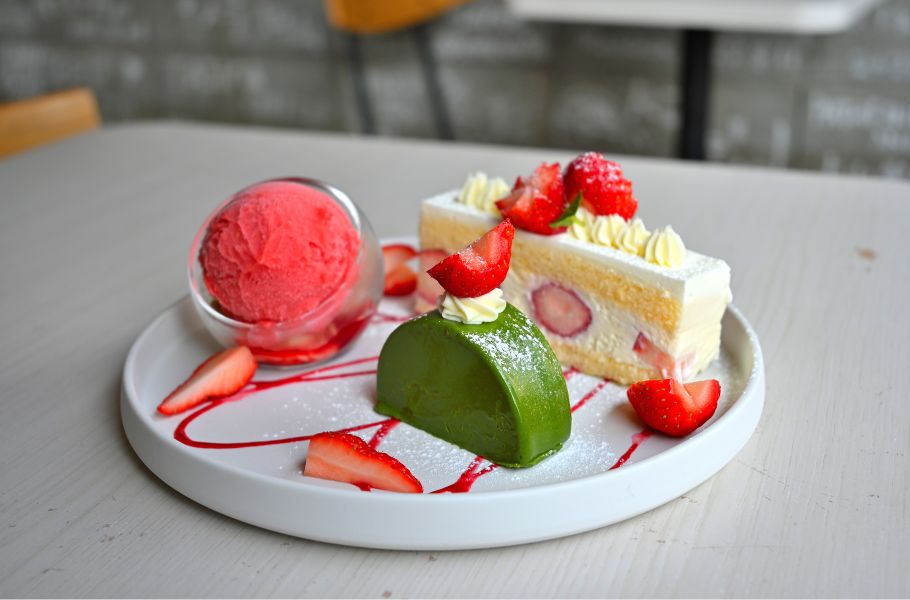 エスプレッソとジェラートの名店が大阪・玉造に！受賞歴もあるバリスタが手がける「ラッティエーラ」を深掘り