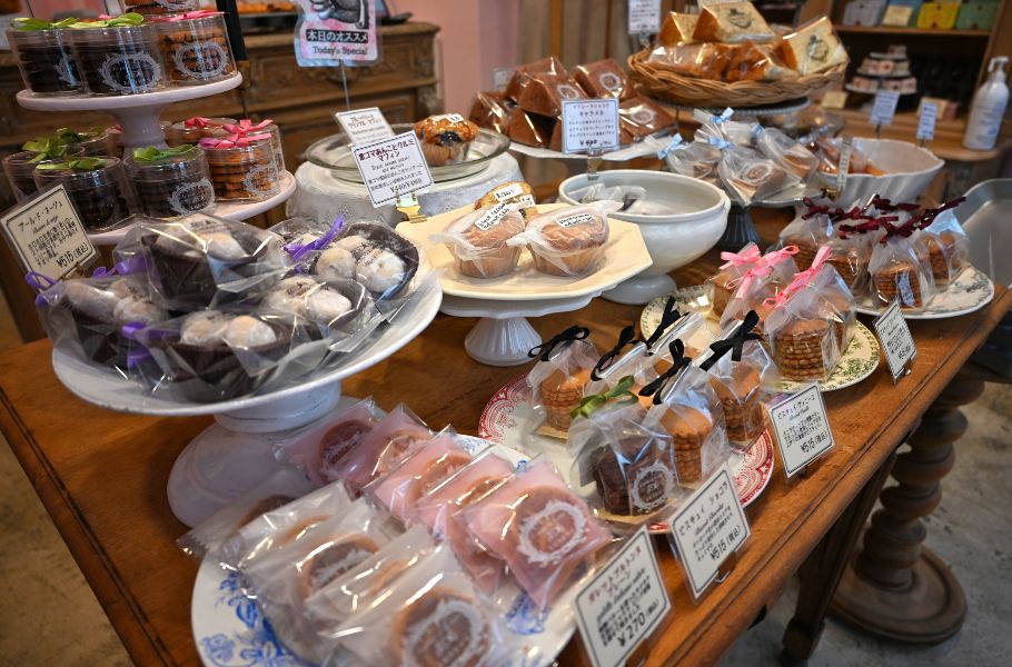 【京都・話題の焼き菓子店】「王妃のおやつ」が人気急上昇！絶品生シフォン＆ギフトボックスが大人気