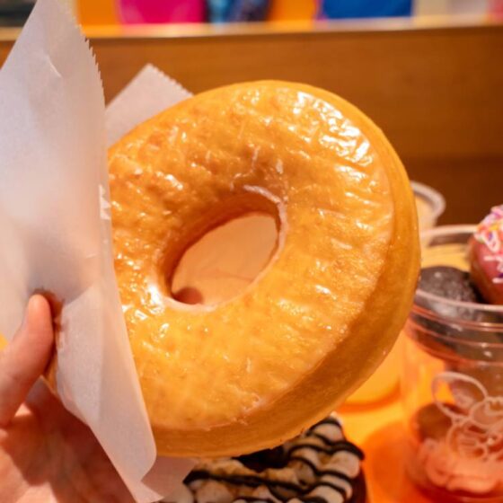 LA発の大人気ドーナツ店が日本に！本日OPEN「ランディーズドーナツ渋谷代官山店」でBIGなスイーツを堪能