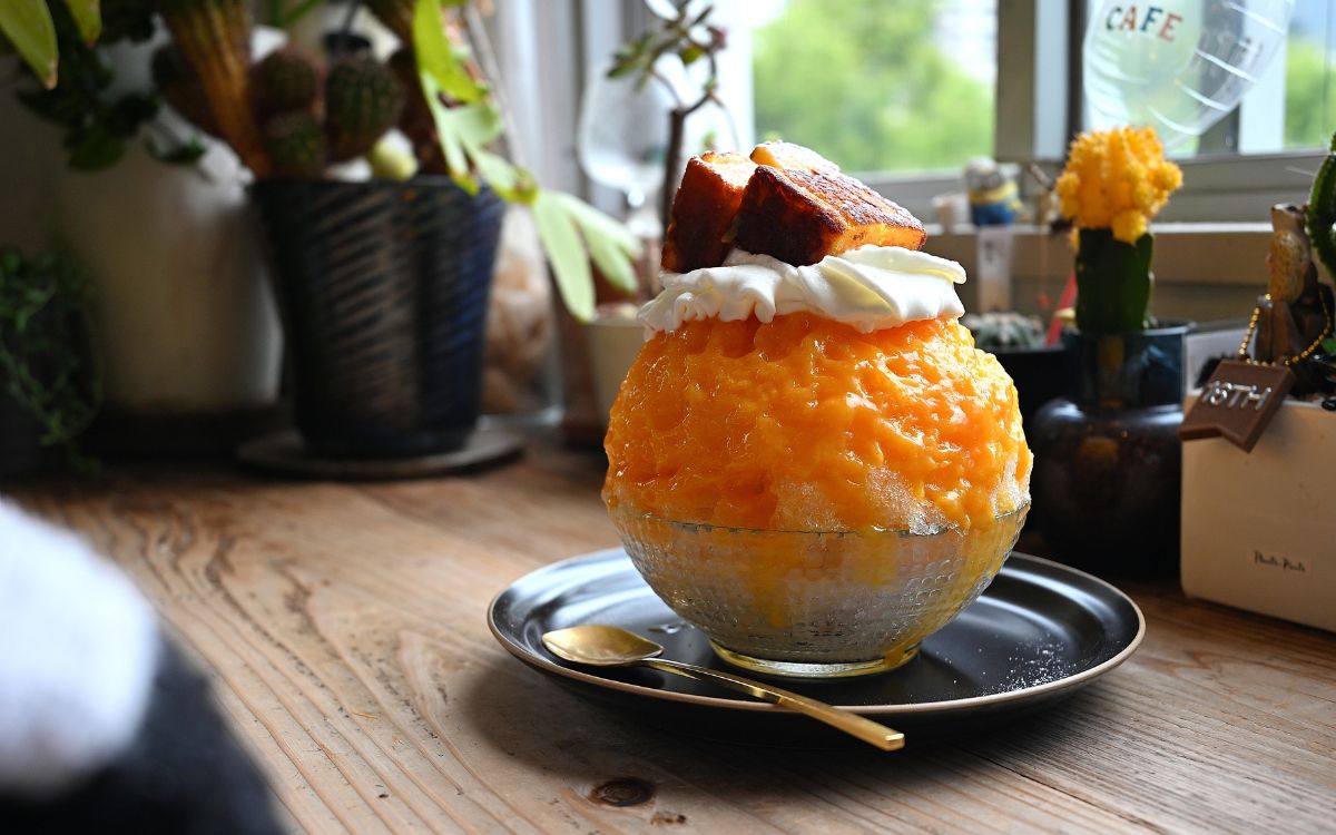【予約は3分で満席！？】大阪・靱公園の「cocoo cafe（コクウカフェ）」の“非公開日替わりのリアルガチャかき氷”が想像を超えてくる…！