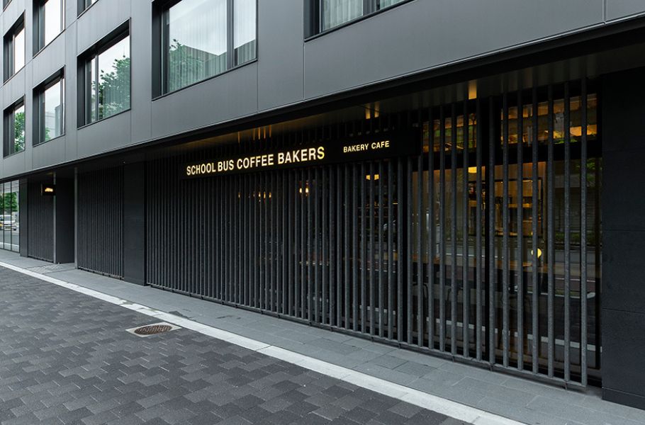【京都・丸太町】アメリカンヴィンテージ空間が話題！「SCHOOL BUS COFFEE BAKERS」で本格ベーカリーとコーヒーを満喫♡
