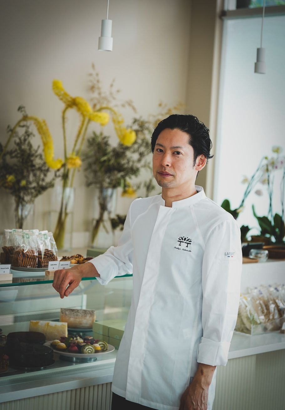 三ツ星レストランのシェフ・パティシエがパリで独立：「Pâtisserie TOSHIYA TAKATSUKA」高塚シェフが描くお菓子の世界