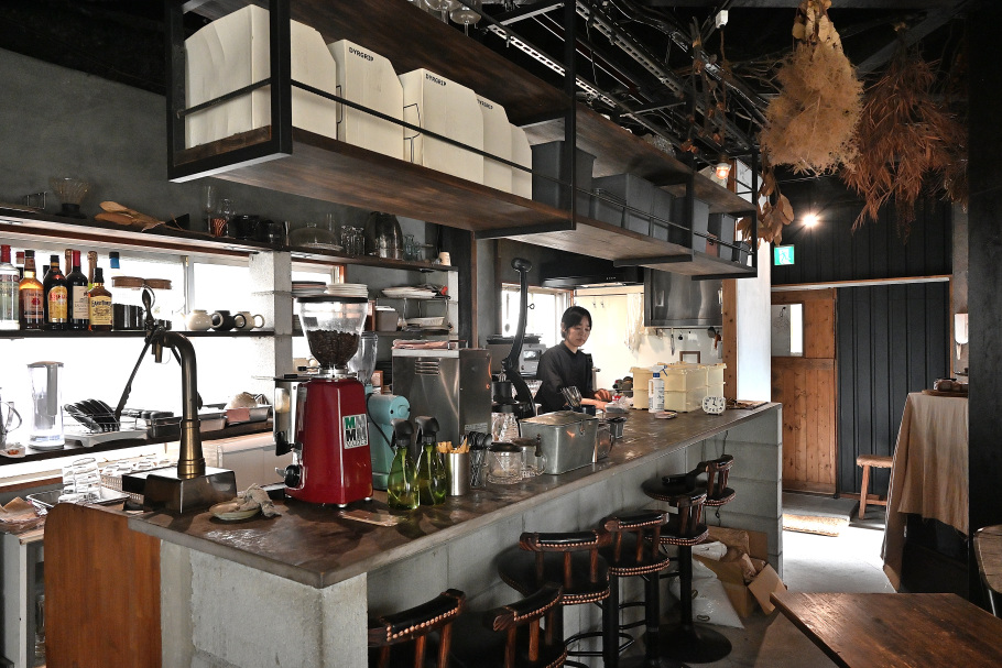 【大阪・中崎町】旬をまるごと味わう！夫婦で営む「nichi nichi BAKE（ニチニチベイク）」で出会うできたてケーキの幸せ時間