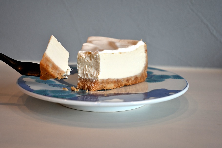 【兵庫・宝塚】期待の新星「すず菓子店」。あの名店出身パティシエが手がける“やさしすぎるお菓子”とは？