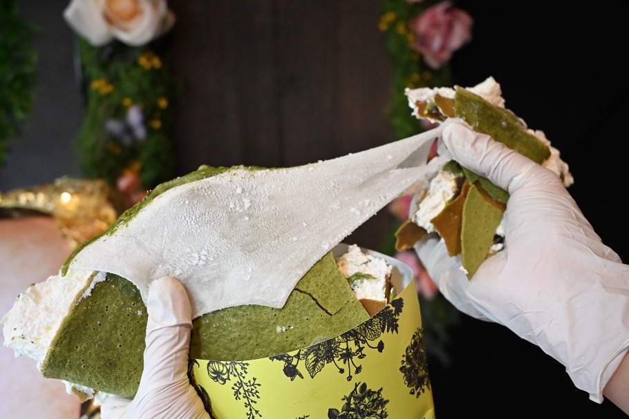 【大阪・谷六】衝撃のボリューム＆美しさ！話題沸騰「ROLMON（ロルモン）」の2号店が谷町にオープン。贅沢すぎるクレープ＆ガレット体験を