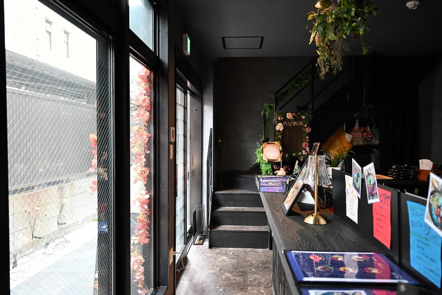 【大阪・谷六】衝撃のボリューム＆美しさ！話題沸騰「ROLMON（ロルモン）」の2号店が谷町にオープン。贅沢すぎるクレープ＆ガレット体験を