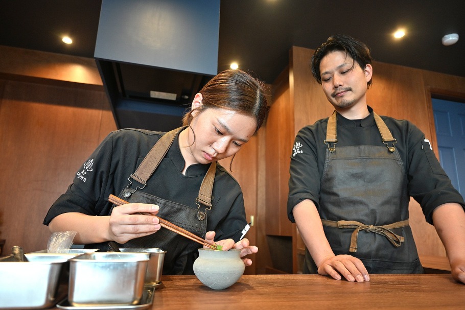 【大阪・西天満】和菓子のデザートコース!?「菓子ogawa」で味わう、五感を満たす驚きのスイーツ体験