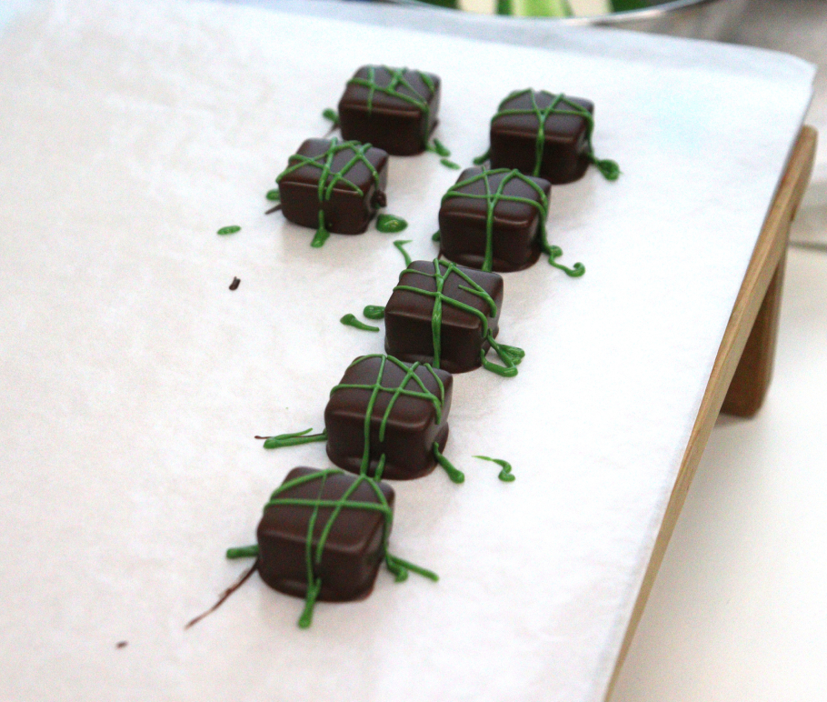 デモンストレーション