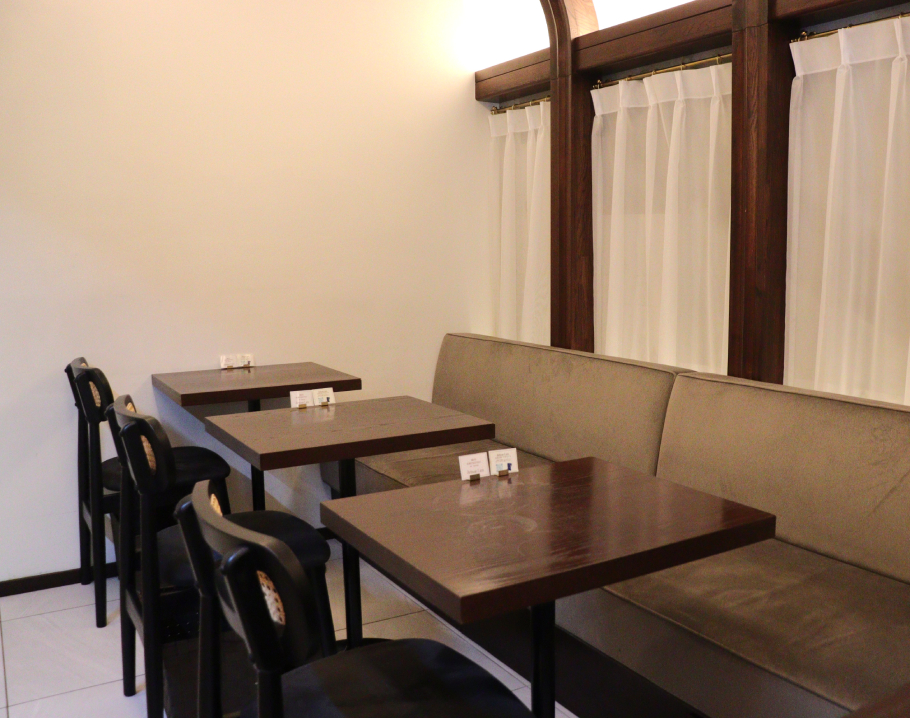 ARTISAN LIENのカフェスペース