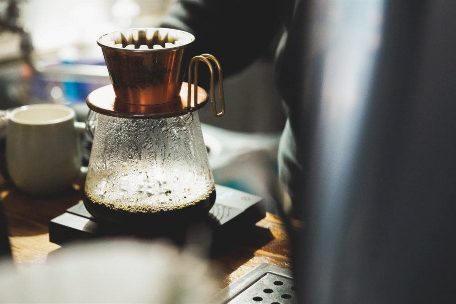 淹れたてのハンドドリップコーヒー