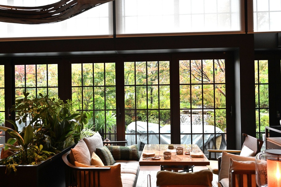 パティーナ大阪の内観