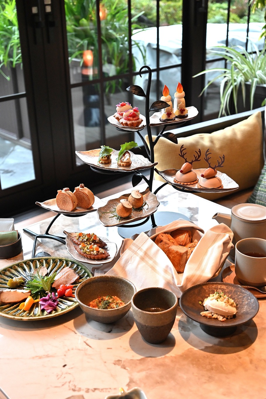 パティーナ大阪のアフタヌーンティーセット