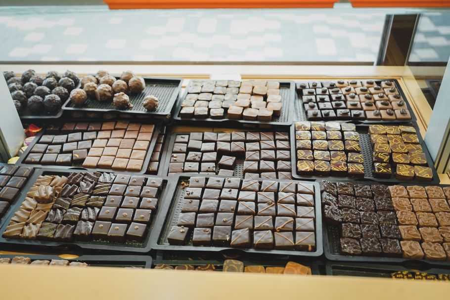 スイーツメディア編集長が愛して止まない「Benoit Chocolats（ブノワ・ショコラ）」現地で感じた美味しさの秘密と新作黒ゴマの衝撃的な美味しさ