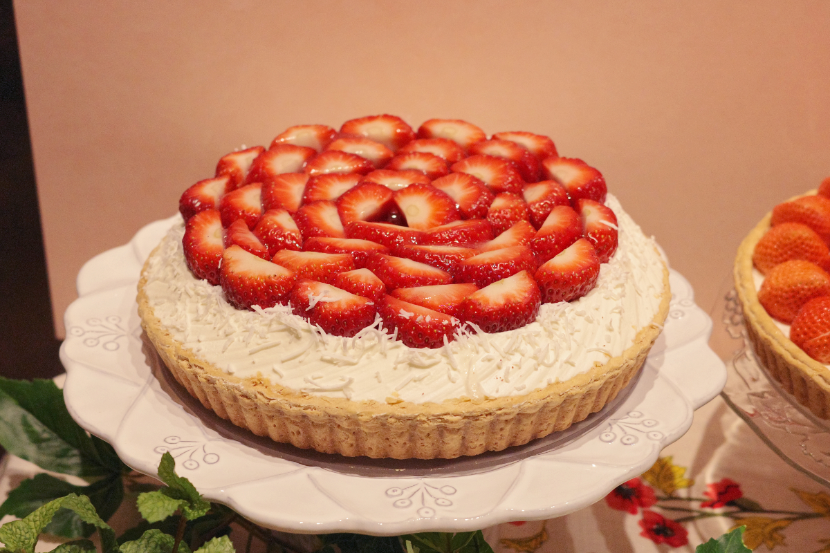 特選 静岡県産 “紅ほっぺ”のタルト