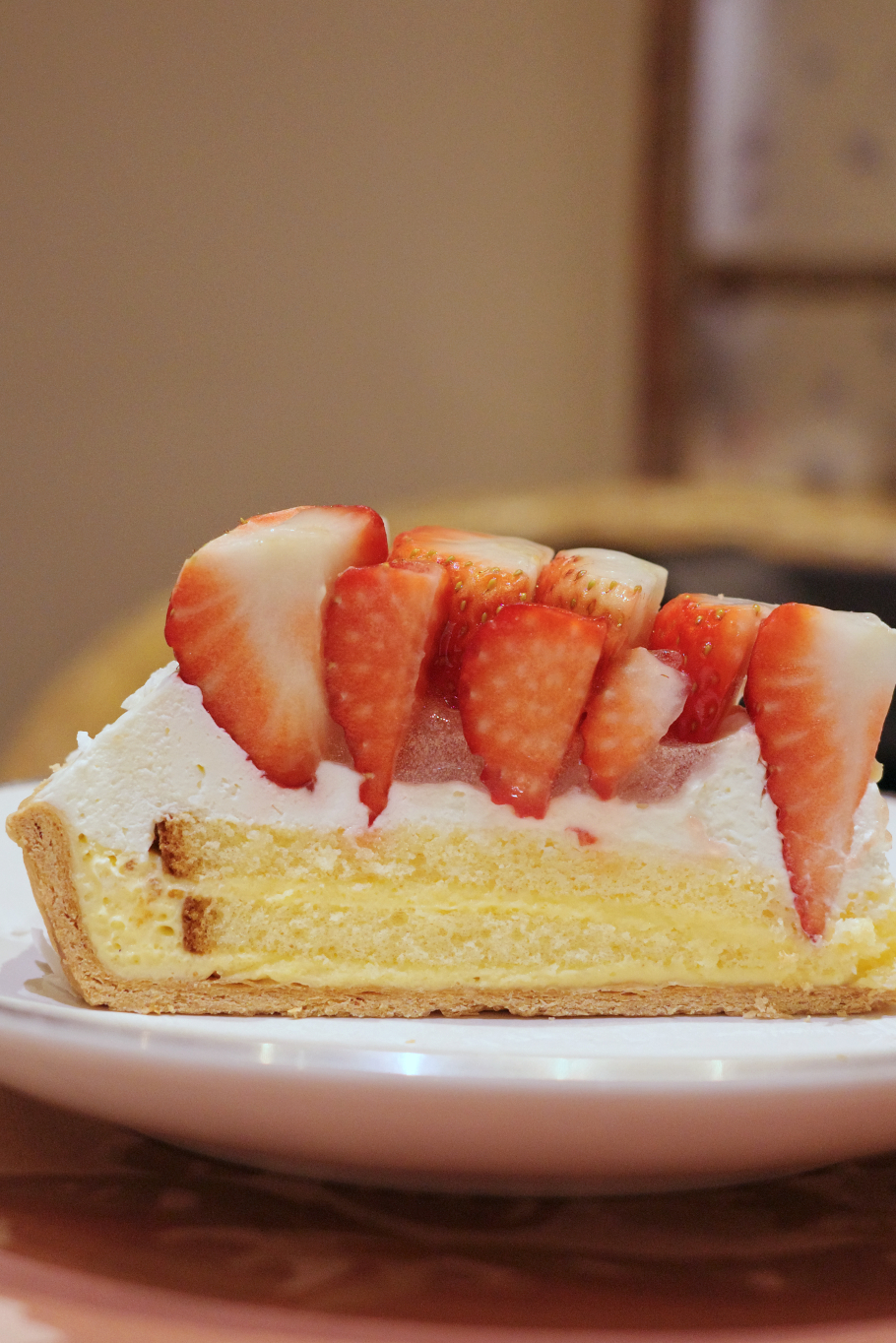 特選 静岡県産 “紅ほっぺ”のタルトの断面