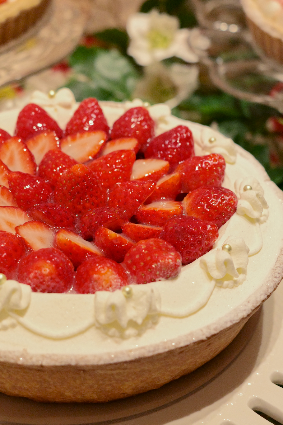 イチゴミルクのタルトのアップ