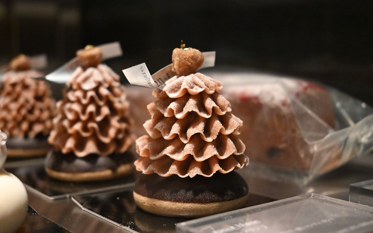 まるで宝石箱！奈良・三郷に誕生した話題の新店「2n+1（キスウ）」のホテル級ケーキを徹底レポ！