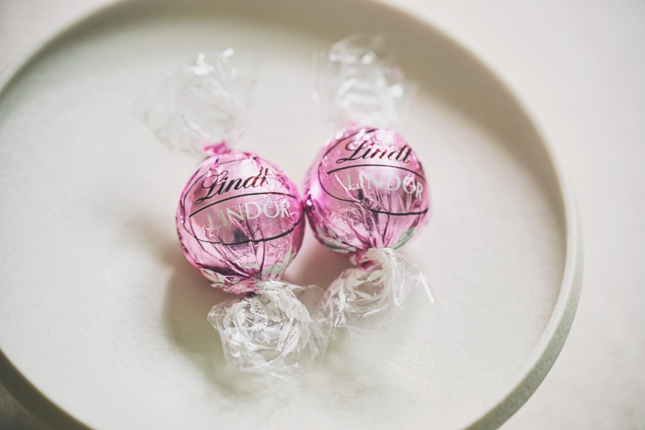 リンドール さくら&クリーム